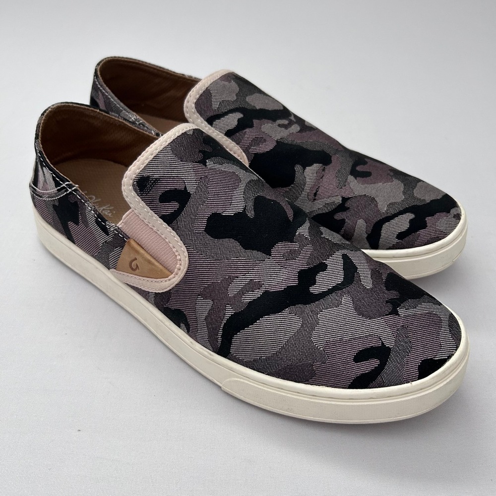 OluKai Pehuea Sneakers Womens 10 Black Gray Pink Camo Slip On Drop In Heel Shoes